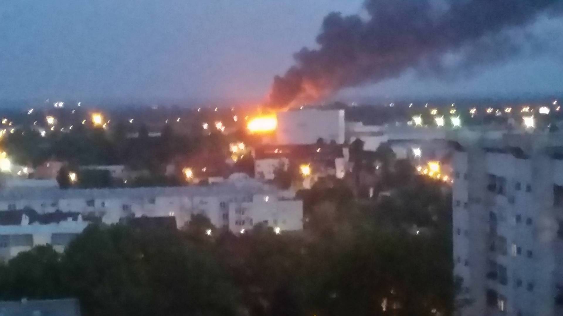 144 vatrogasca borilo se s požarom: 'Gori planina smeća'