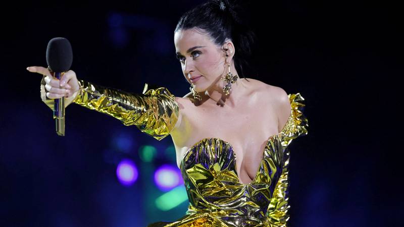Katy Perry bila na rubu suza dok je pjevala pjesmu o prekidu