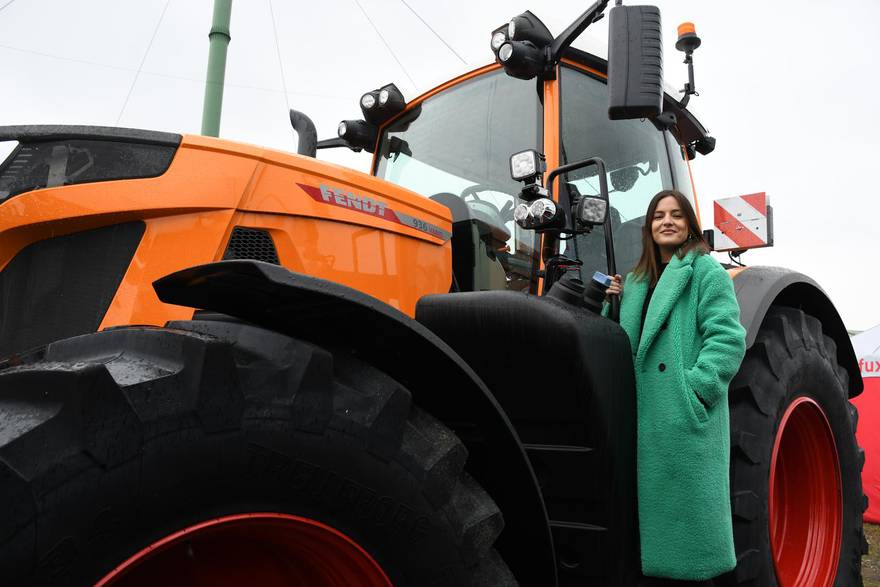 Na sajmu u Gudovcu prodali traktor od 2,6 milijuna kuna: Kupio ga je slavonski farmer