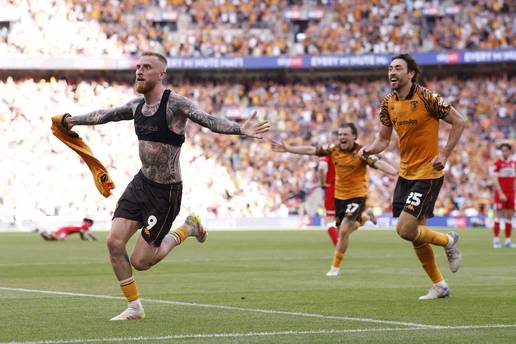 Hull - Middlesbrough 1-0: Sergej Jakirovi&cacute; je u&scaron;ao u Premier ligu! McBurnie donio pobjedu tigrova