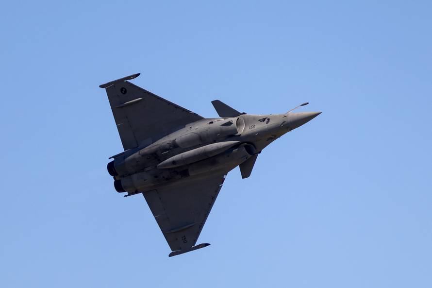 Zemunik: 20. obljetnica akrobatske grupe “Krila Oluje”