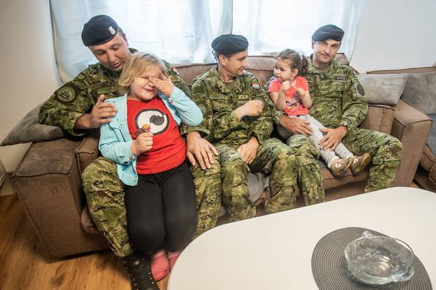 Slakovci: Vojska završila s obnovom stambenih prostorija samohranoj majci