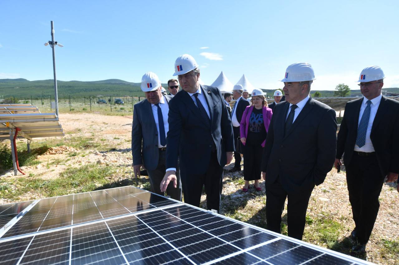 Najveća sunčana elektrana u Hrvatskoj: Stajala je 6,9 mil. eura, ima struje za 3500 kuća