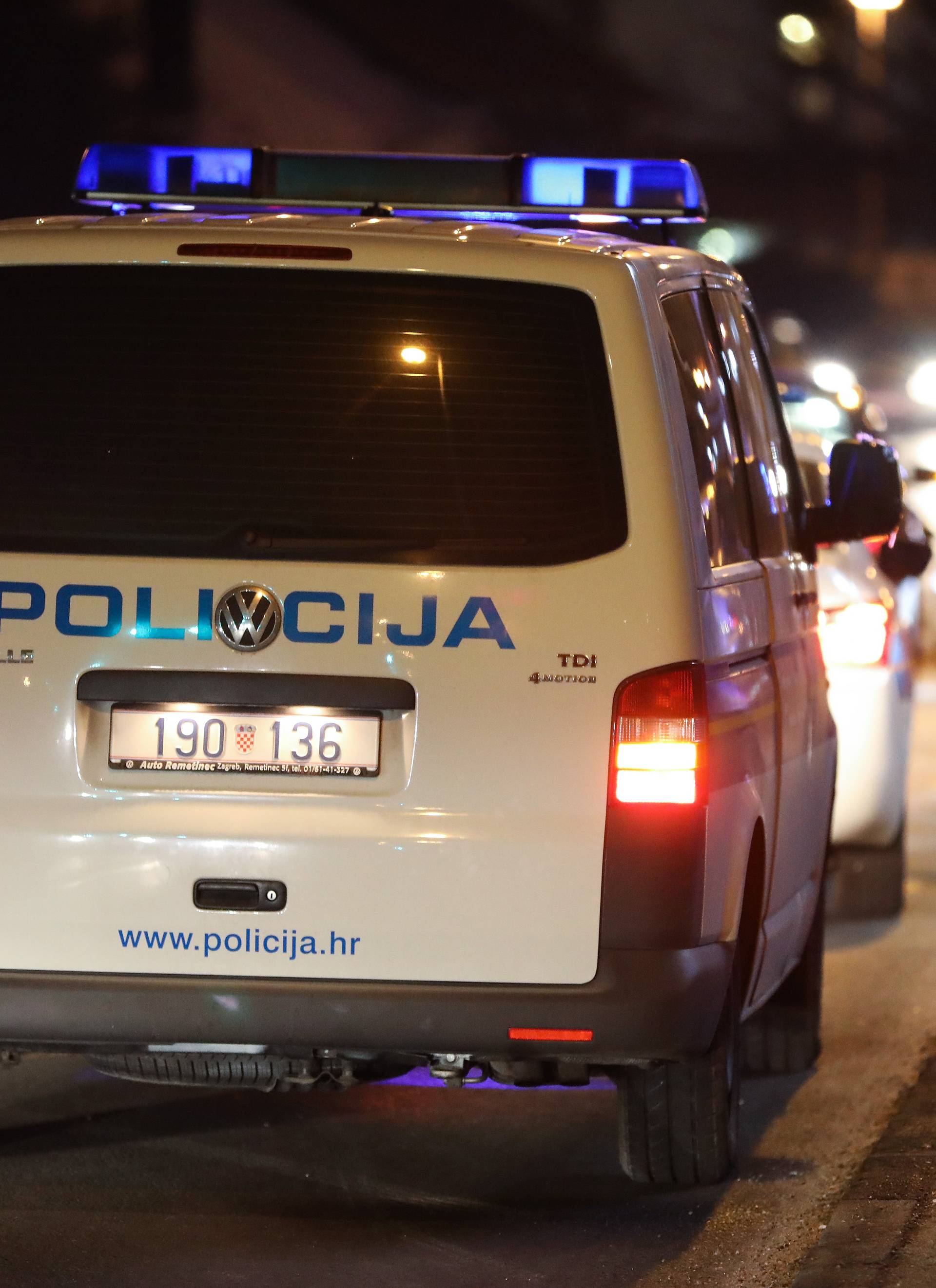 Zagreb: Dvije osobe ozlijeÄene u lanÄanom sudaru tri autoobila u Ilici