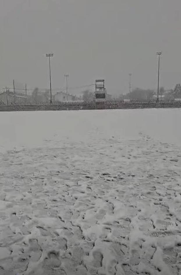 FOTO Dolove i brijeg zabijelio je snijeg: Ovako izgledaju tereni u Koprivnici, Varaždinu, Zaprešiću