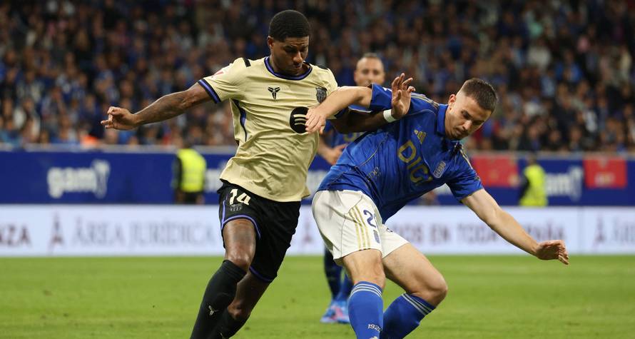 LaLiga - Real Oviedo v FC Barcelona