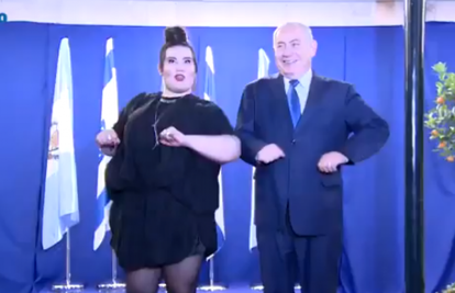 Netta je s premijerom plesala kokošji ples i dala mu lizalicu