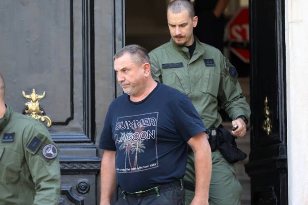 Pula: Privođenje osumnjičenih za napad na slovenske turiste u Umagu