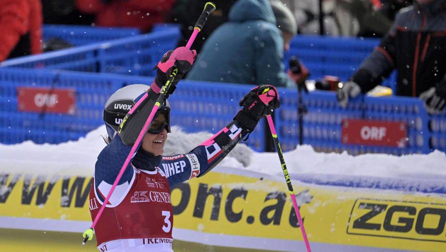 Alpine Skiing: PwC Tremblant World Cup