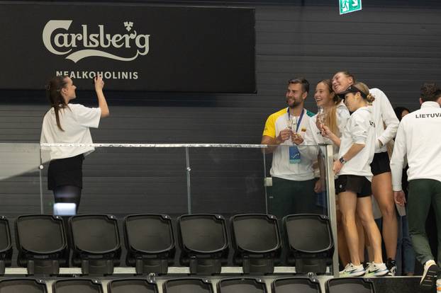 FOTO Hrvatice izbacile Srpkinje, pogledajte emotivnu proslavu