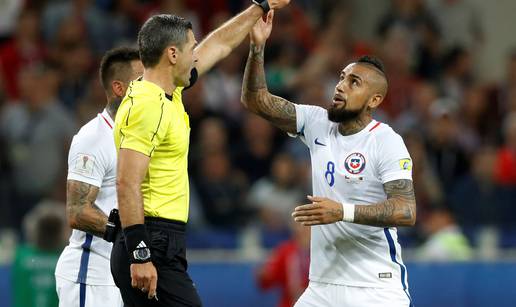 'Arturo Vidal se tukao pijan i onda kupio snimku da ju uništi'