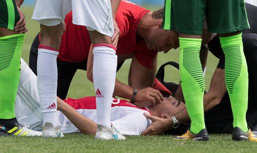 Pretrpio je srčani udar u dresu Ajaxa, sad mu raskinuli ugovor