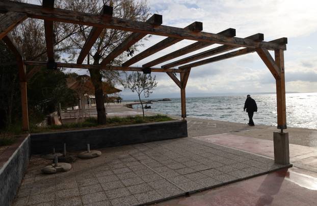 Split: Bačvice, zapušteno i ruševno, a nekada omiljeno okupljalište Splićana i turista