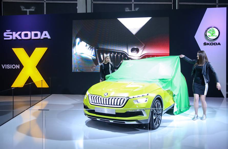 Škodina vizija: Hibridni  SUV Vision X vozi na plin i struju