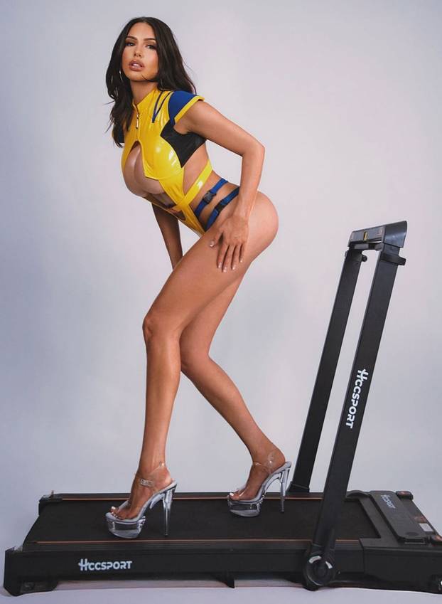 FOTO Svojim seksi tijelom mami nevjerne muškarce i onda ih javno razotkriva: 'Prijete mi'