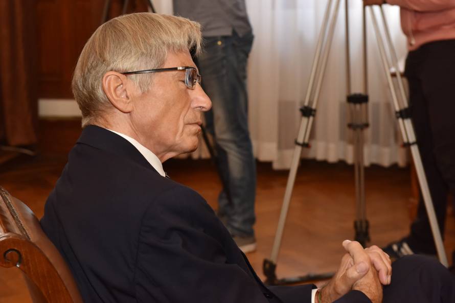 Zbog sinkope: Policija traži da Horvatinčić ide na hitni pregled