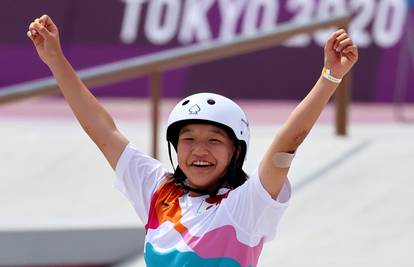 Djevojčica (13) osvojila je zlato za Japan na Olimpijskim igrama