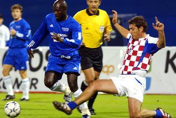 Zvonimir Boban oprostio se od nogometa revijalnom utakmicom na stadionu Maksimir, 07.10.2002.