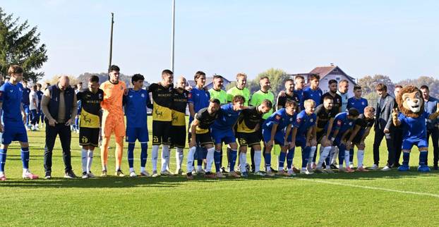 FOTO Dinamo zaplavio Dubravu i uveličao stoljeće nogometa u tom kraju. Pogledajte galeriju