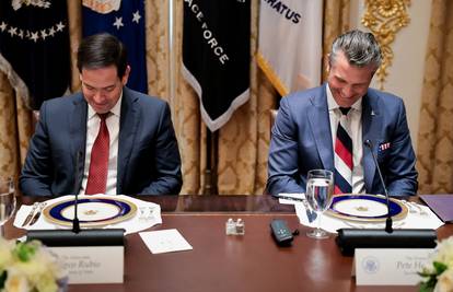 Svi pričaju o kravati koju je Pete Hegseth odjenuo za Zelenskog