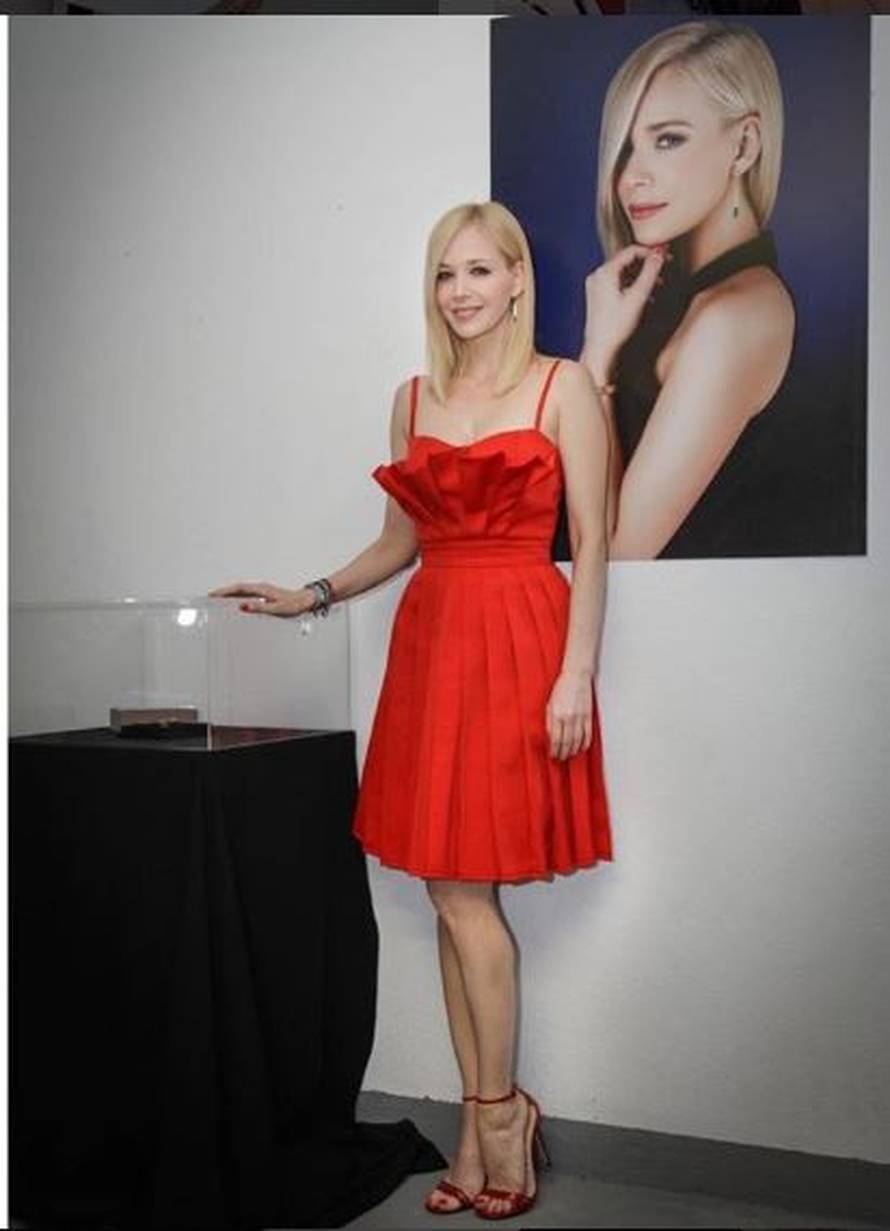 Jelena Rozga umalo pala: Tvoji gafovi bi bili gledaniji od spota