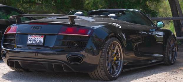 FOTO Svi auti Kendall Jenner