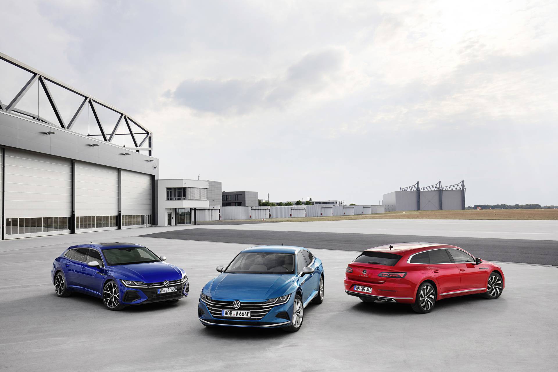 Volkswagen Arteon Shooting Brake R, Arteon eHYBRID Elegance and 