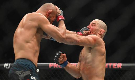 UFC spektakl u SAD-u! Rus je izgubio prvi put u karijeri: 'Nije normalan i je*eni je divljak'