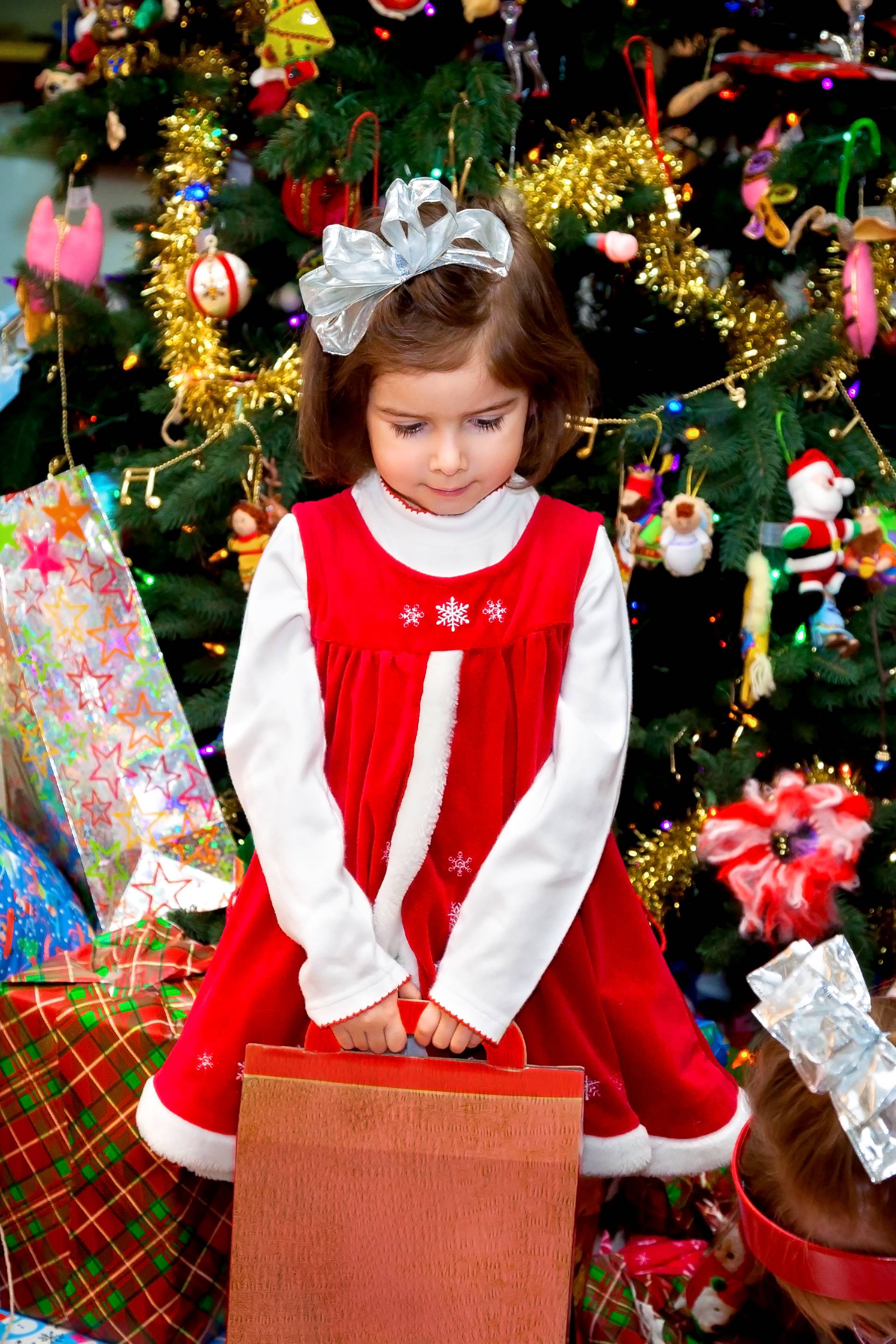 Previše darova učinit će djecu ravnodušnom - ne pretjerujte