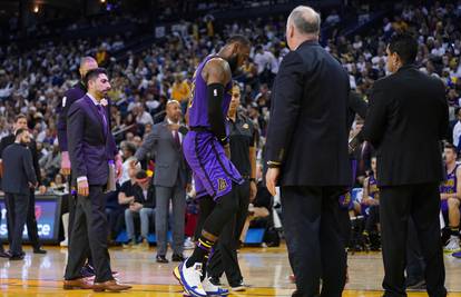 Sjajne vijesti za Lakerse: Nije strašno, LeBron se brzo vraća