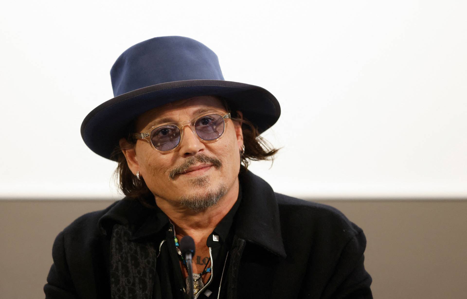 Johnny Depp presents "Modi, three days on the wing of madness" in Seville