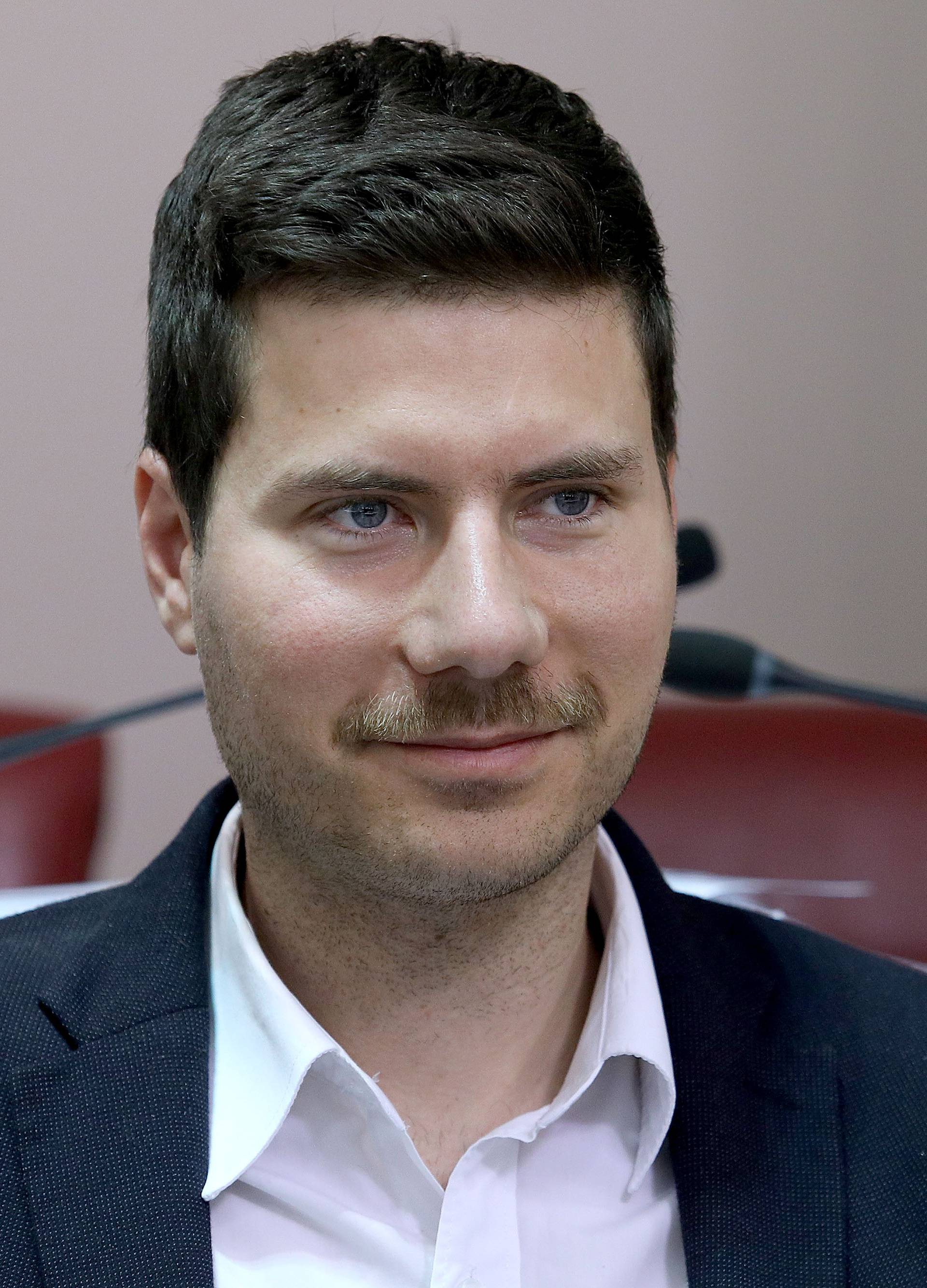 Pernar: Rekao sam Palfi da do 10 sati preda svoju ostavku...