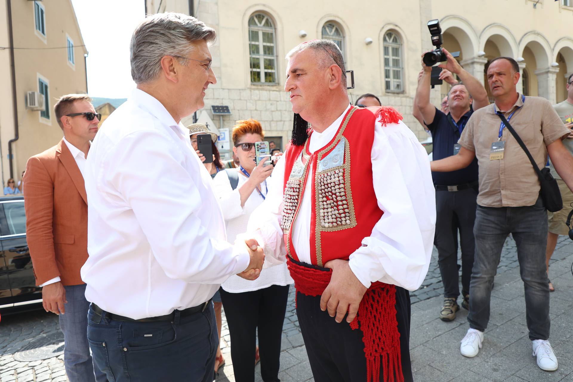 Sinj: Premijer Andrej Plenković s ministrima na 309. Sinjskoj alci