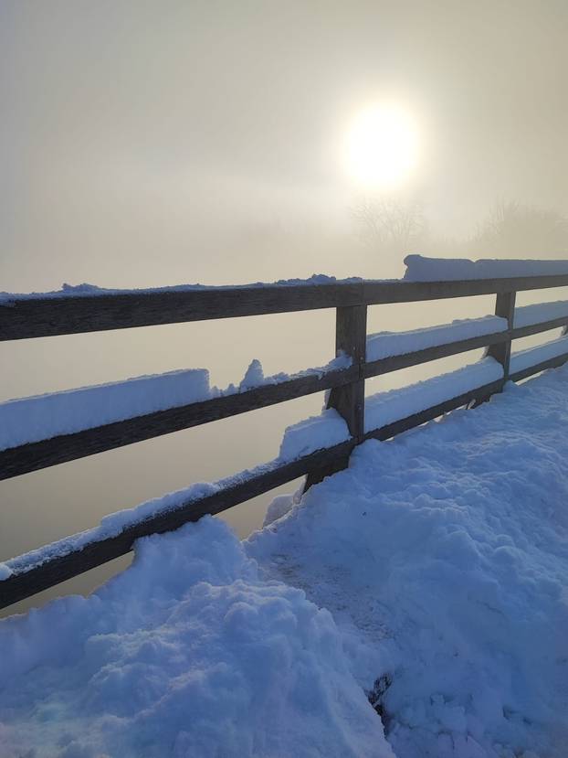 FOTO Prizori zimske idile uz rijeku Koranu u Karlovcu!