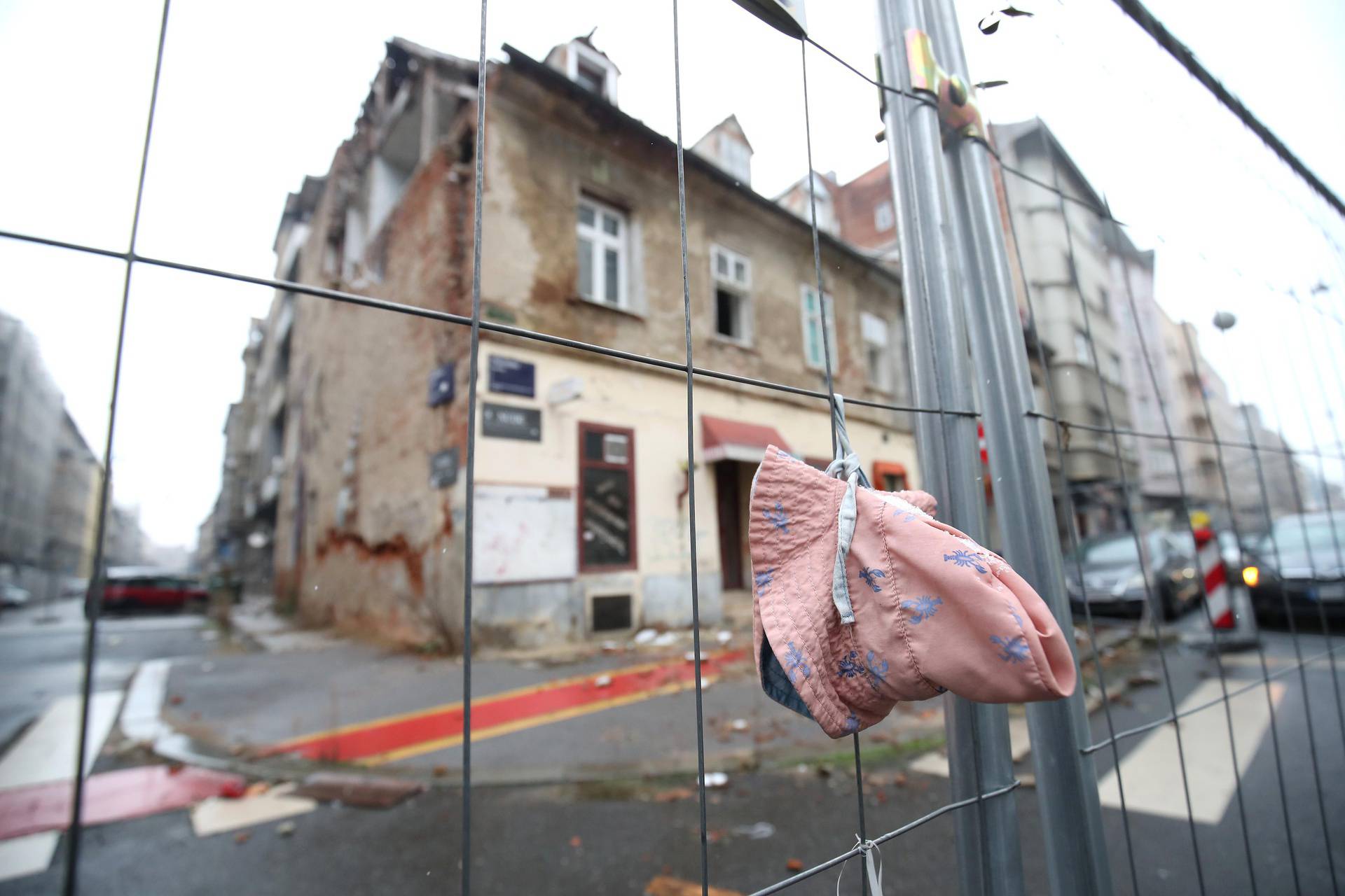 Zagreb: Državnom inspektoratu bilo je potrebno tek 659 dana da donese rješenje o uklanjanju zgrade u Petrinjskoj