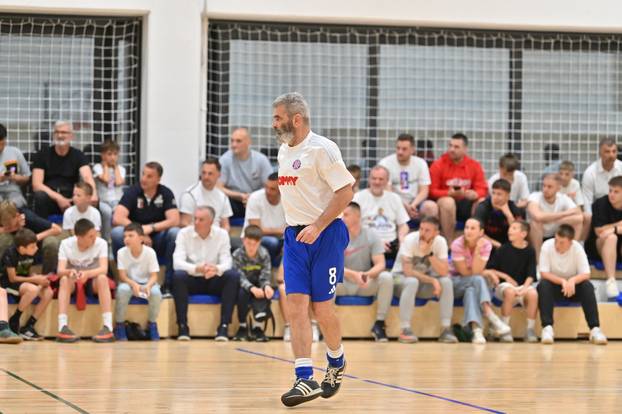 Makarska: Donatorska utakmica veterana Hajduk - Dinamo za Mladena Bartolovića