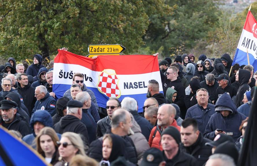 Obilježavanje 34. obljetnice stradanja Škabrnje