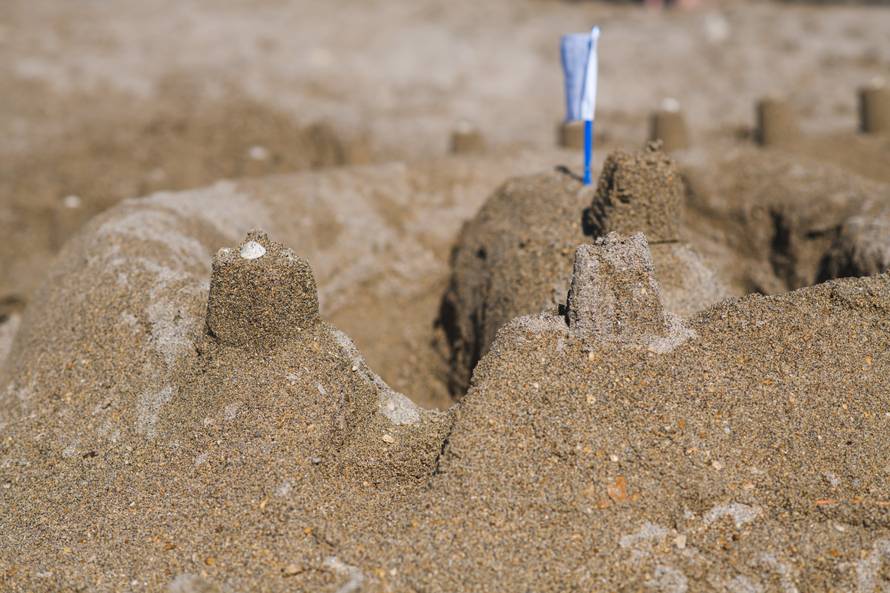 Prekrasne skulpture od pijeska uljepšale poznate plaže u Ninu