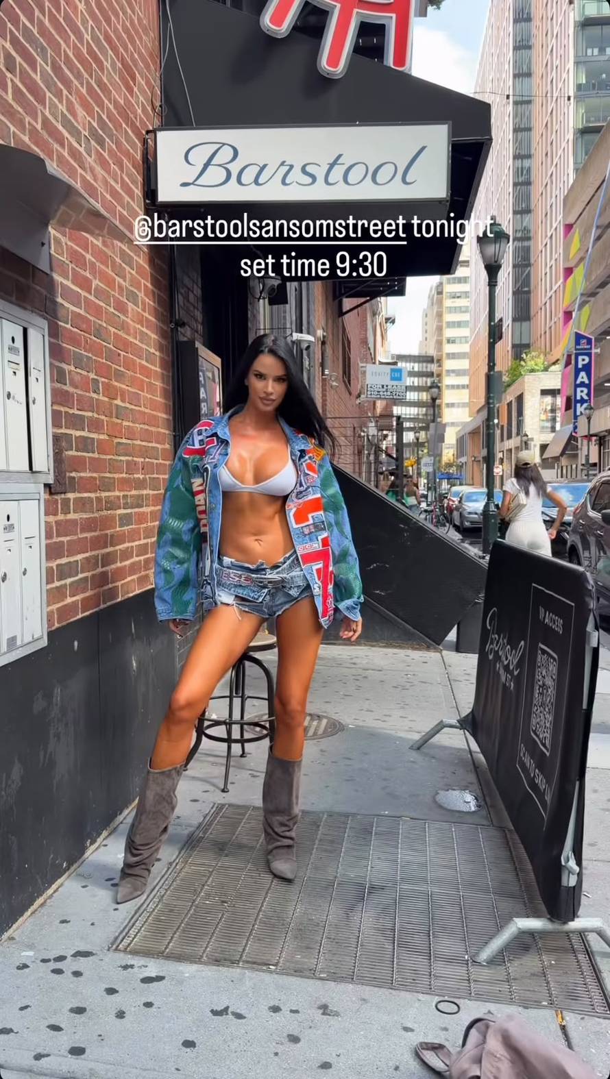 Ivana Knoll na nastupu u New Yorku pokazala tange, ugledala se na Severinu i Kim Kardashian