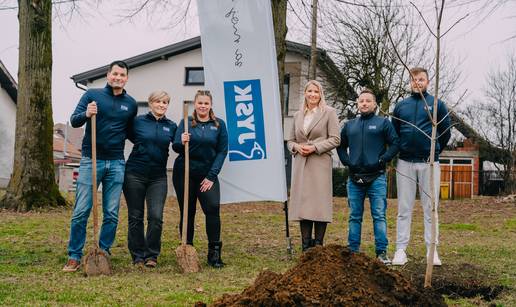 &bdquo;JYSK za moj zeleni grad&ldquo;: nove sadnice lipe i jasena uljep&scaron;ale park i &scaron;etnicu u Kutini