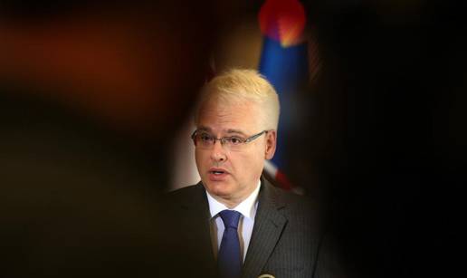 Josipović: Ako treba, izmjene Ustava ću dati na referendum