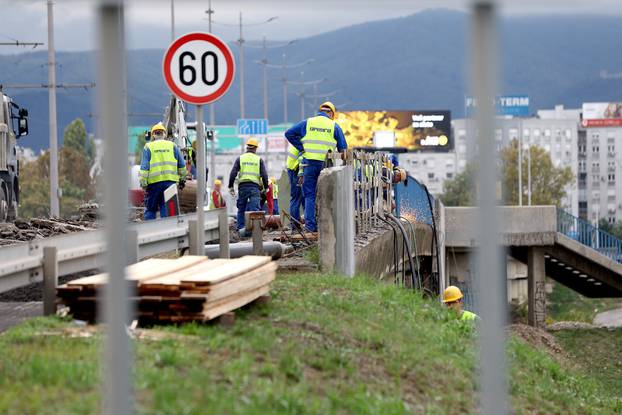 Zagreb: Zbog radova na Jadranskom mostu stvaraju se gužve na prometnicama