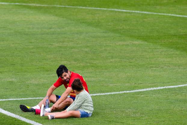 Spain Training Session - UEFA Euro 2016