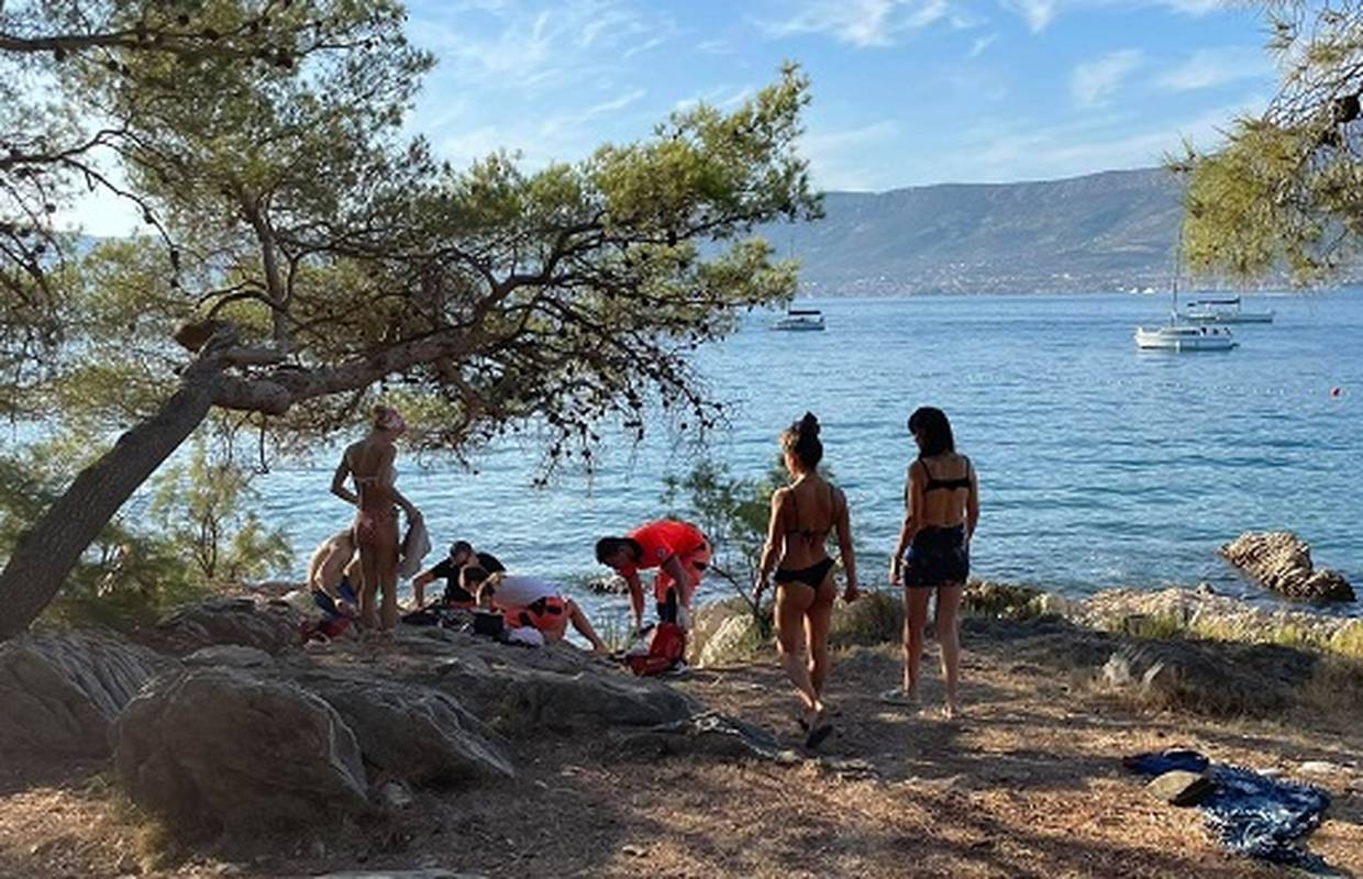 Nezgoda na Marjanu: Otkačio se akrobatski obruč, djevojka pala i udarila glavom u stijenu