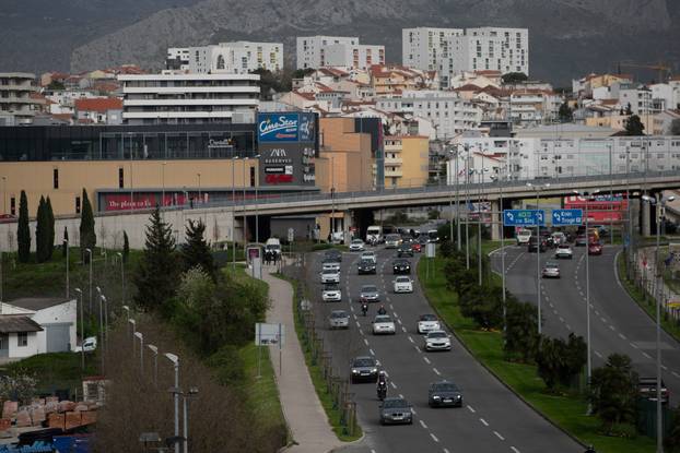 Split: Bad Blue Boysi u koloni stižu pred Poljud 