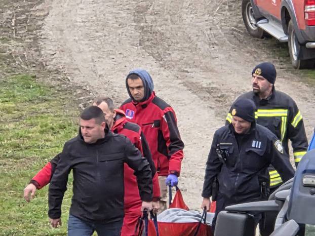 PRVE FOTKE S MJESTA UŽASA Spasili 30 migranata iz Save!