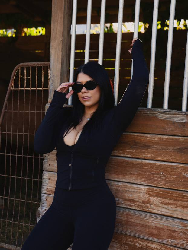 FOTO 'Toliko sam atraktivna da muškarci staju i zure u teretani, to je toliko neugodno'