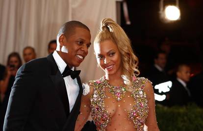 Beyonce i Jay-Z zaposlili šest dadilja da brinu za blizance