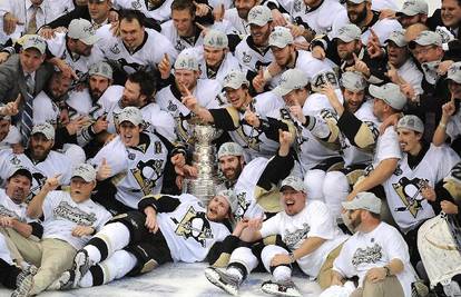 'Pingvini' šokirali Detroit i osvojili treći Stanley Cup!