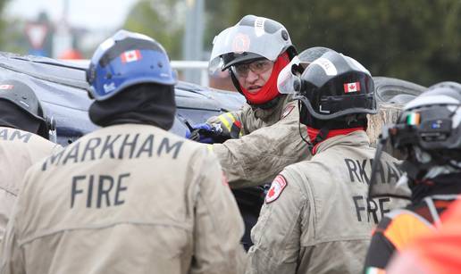 FOTO Cijeli svijet stigao je spašavati ljude u Karlovac